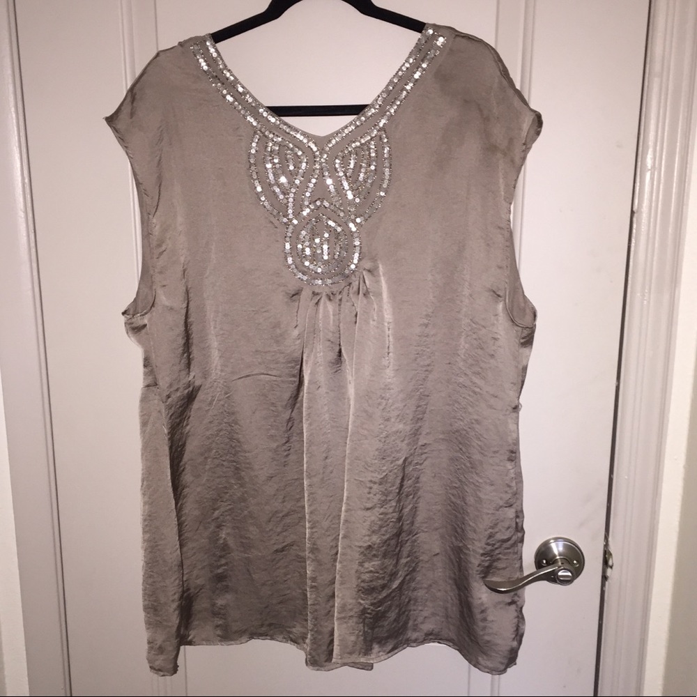Beautiful pewter with sequence crossover top